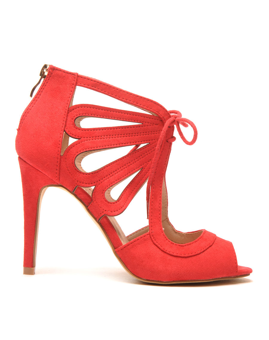 Escarpin rouge ouvert à lacet