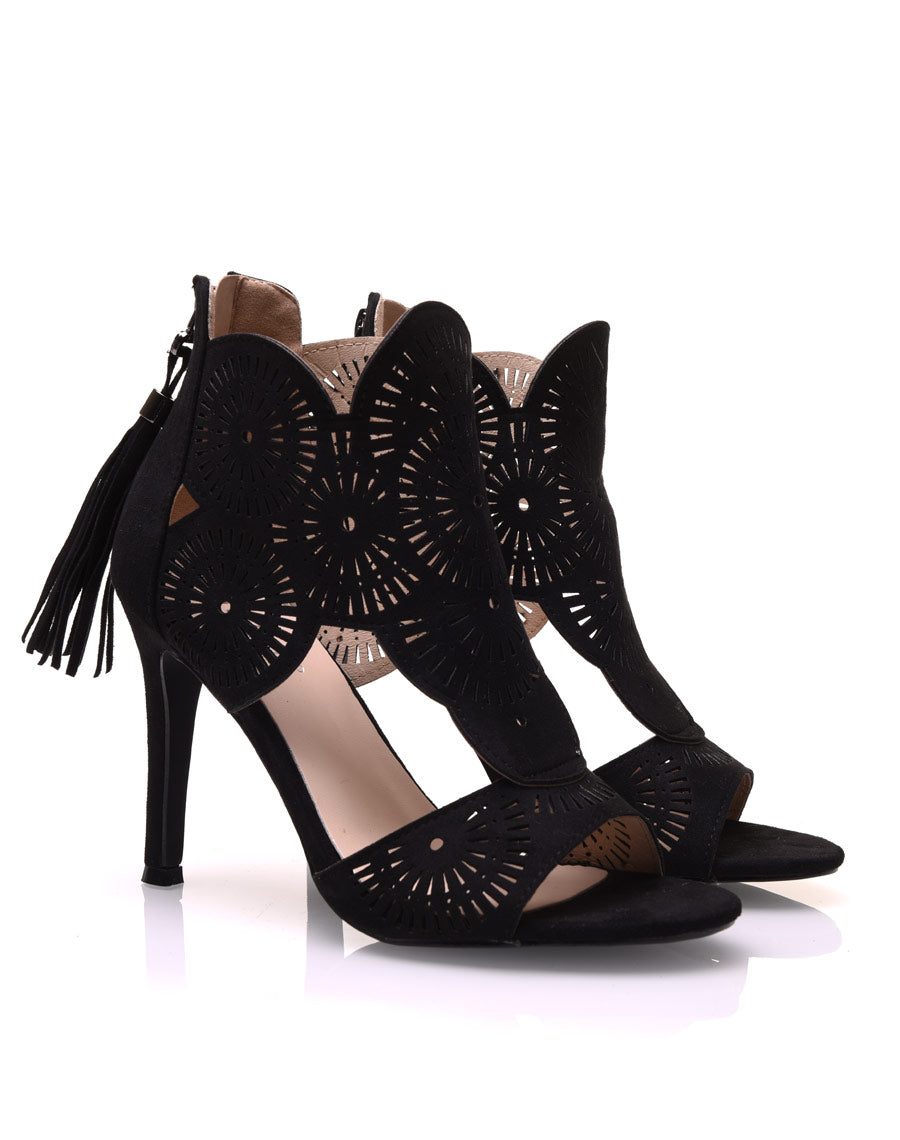 Escarpins ajourés noirs à talons