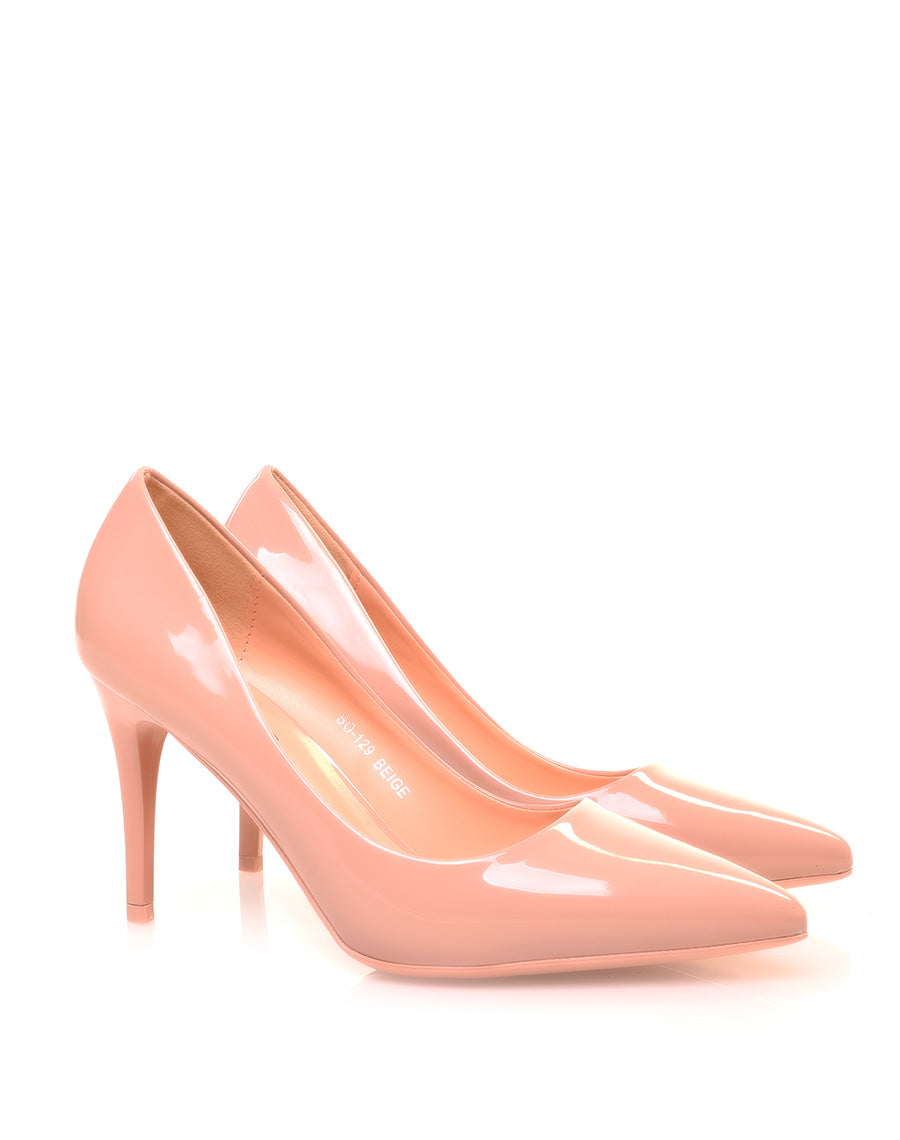 Escarpins beiges vernies à talon mi-haut