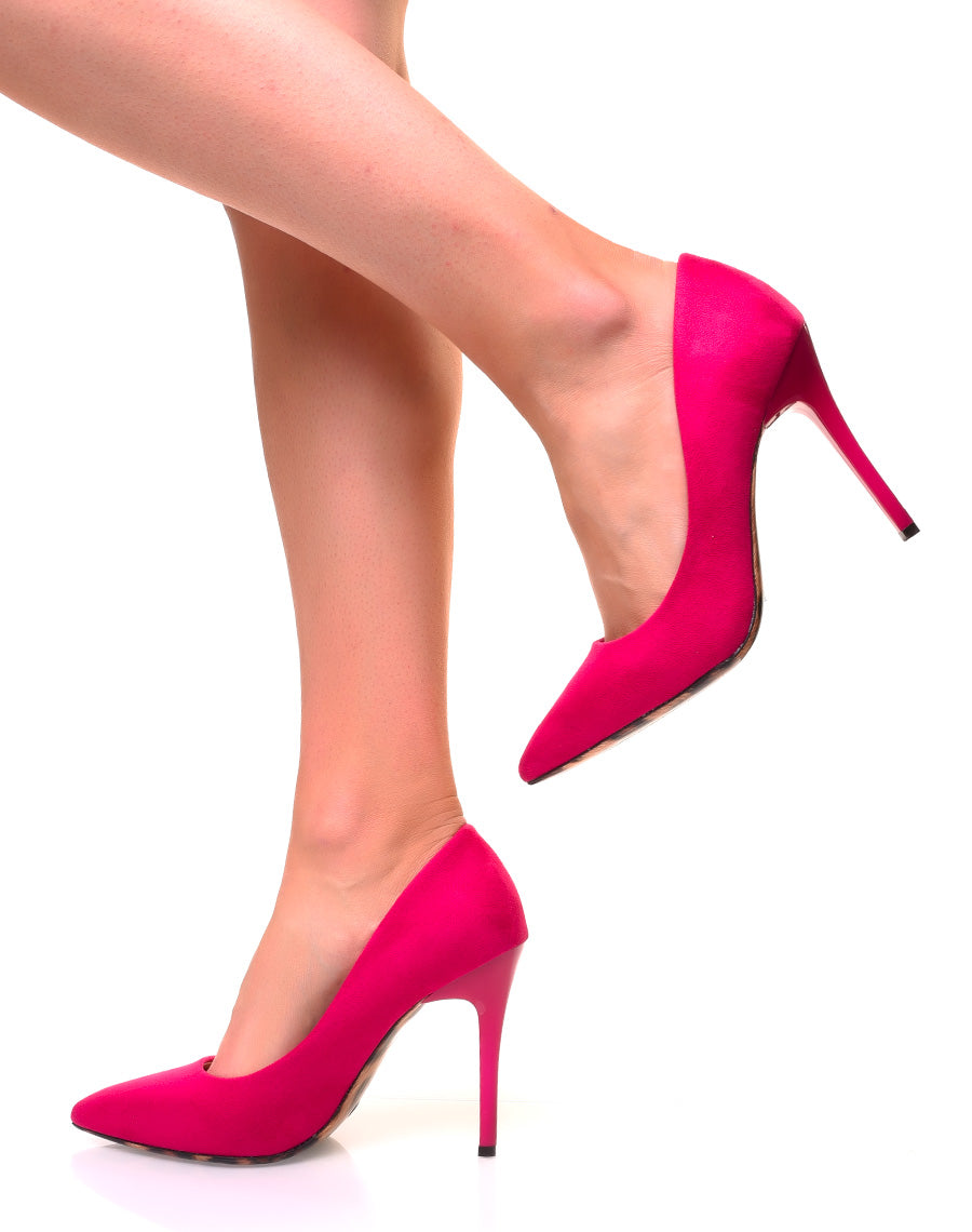 Escarpins fushia en suédine avec semelles léopards