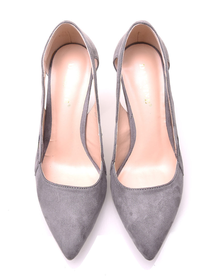Escarpins gris en suédine