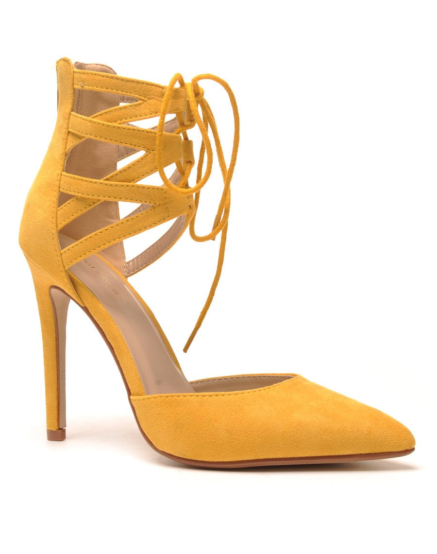 Escarpins mode jaune effet suédine