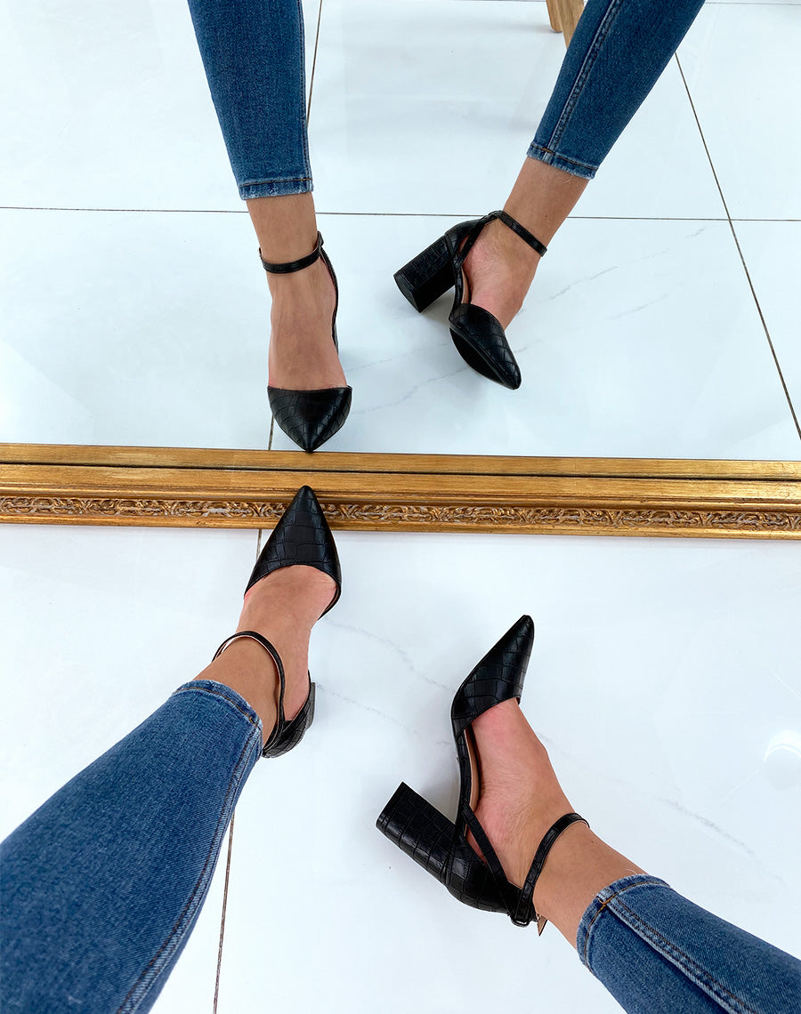 Escarpins noirs effet croco à talon