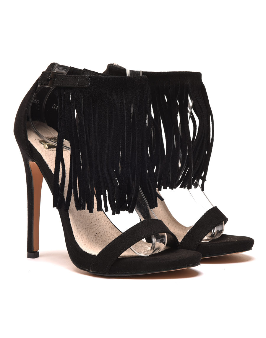 Escarpins noirs effet suédine à franges