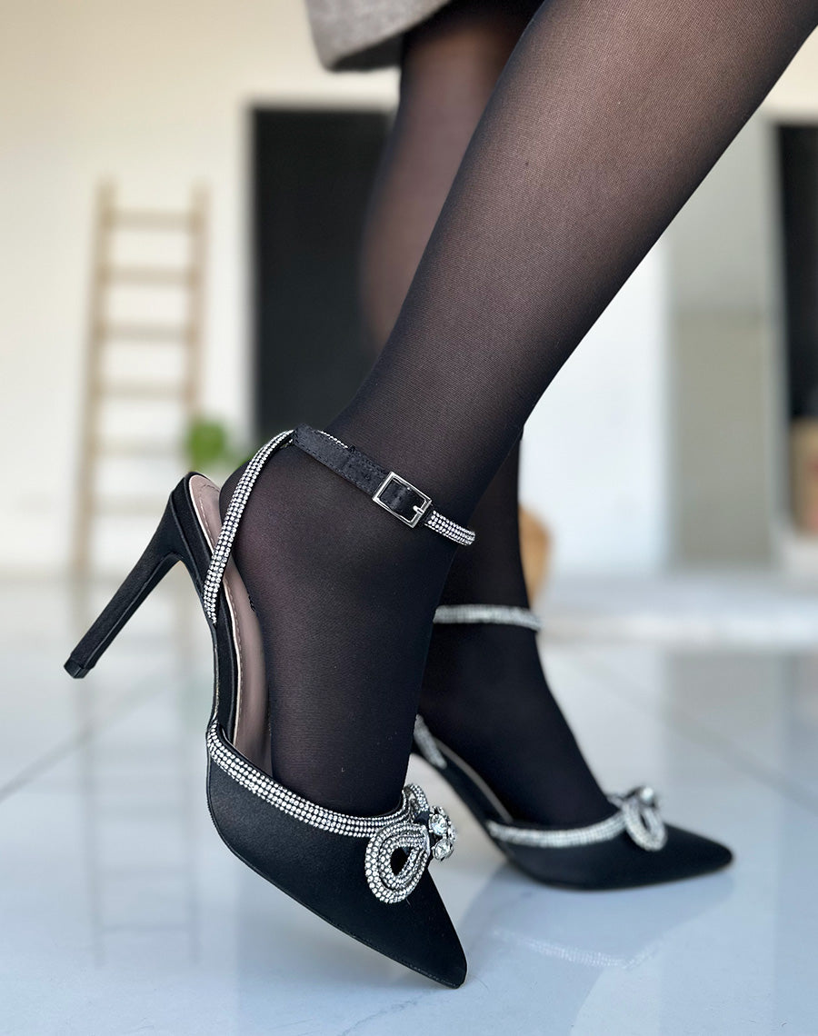 Escarpins noirs ouverts noir à détails strassés