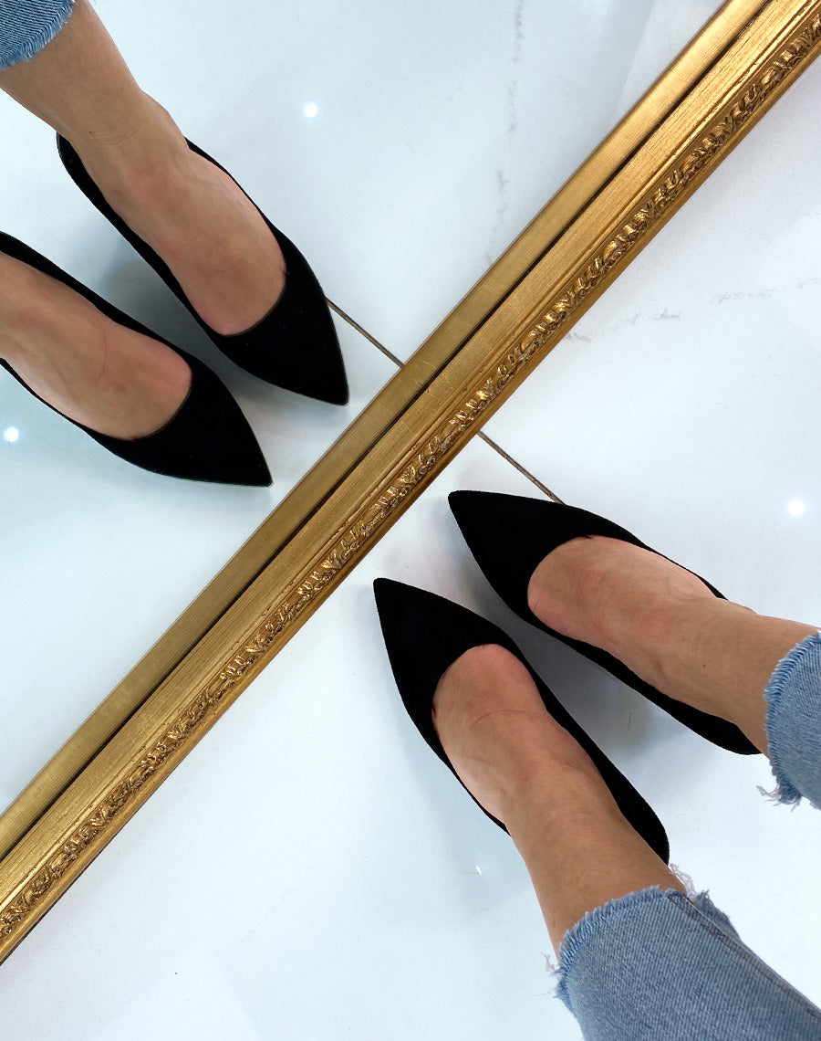 Escarpins pointus en suédine noire