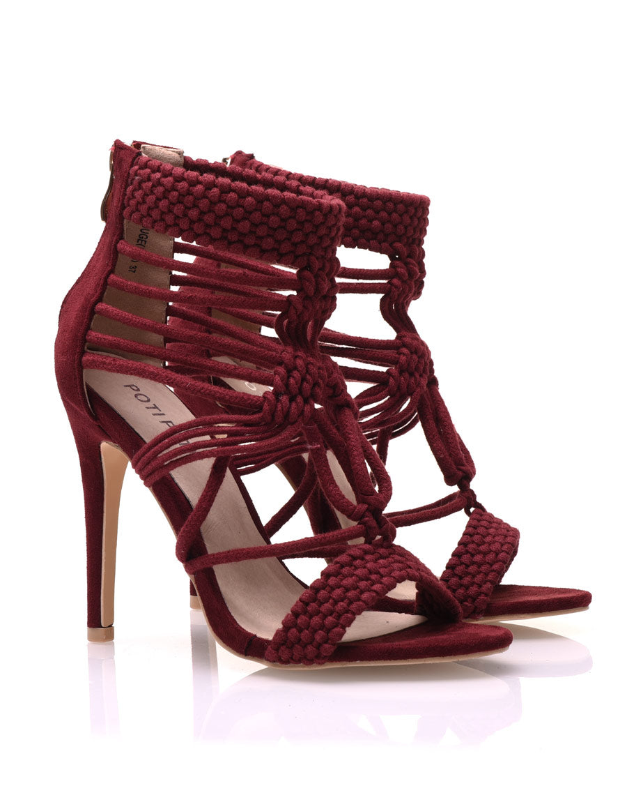 Escarpins violines à cordes