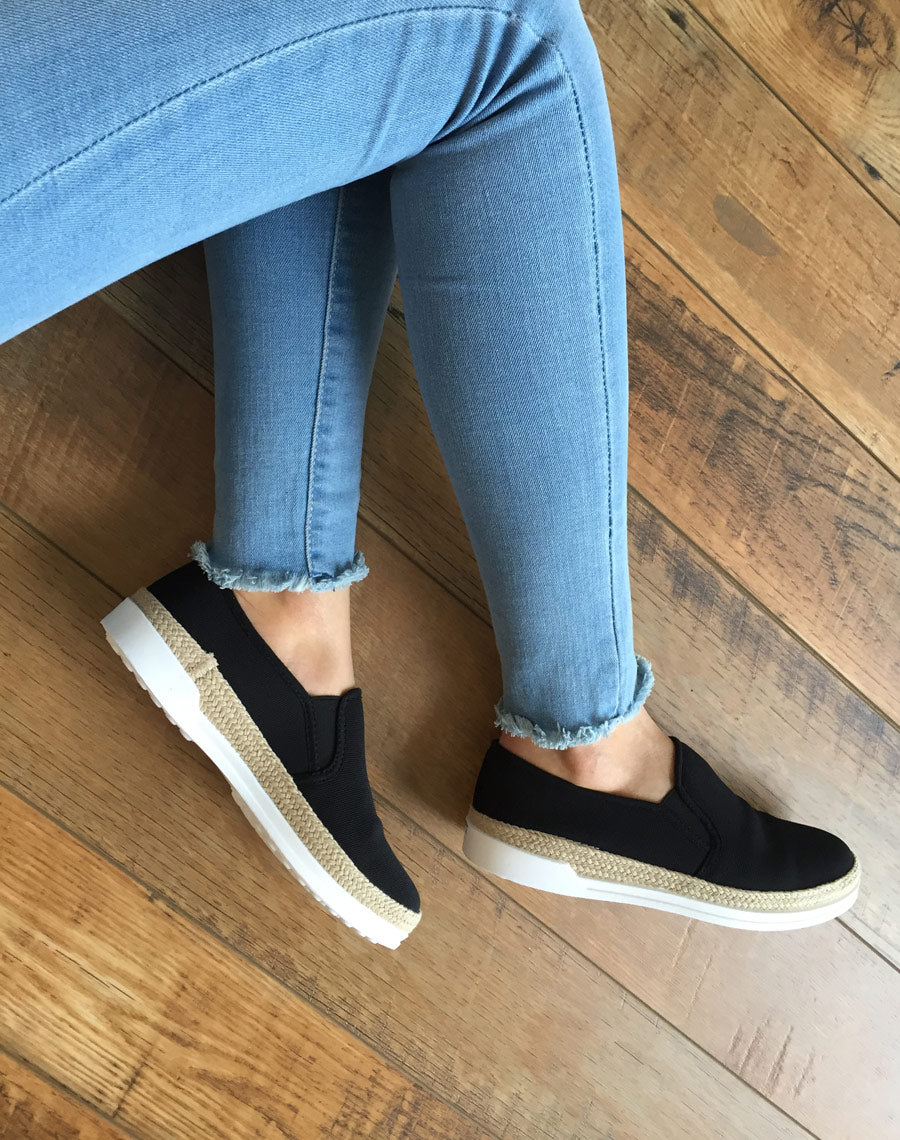 Espadrille noire style basket