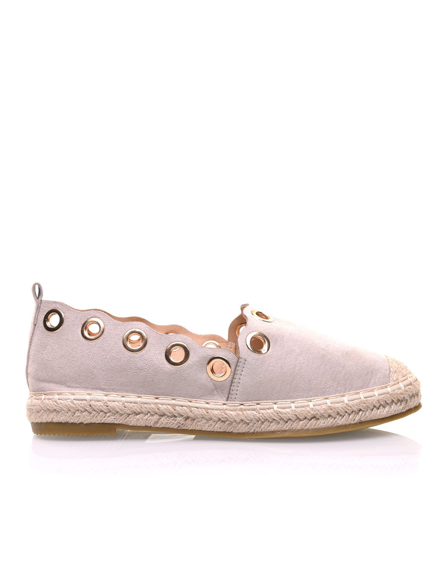 Espadrilles beiges à œillets