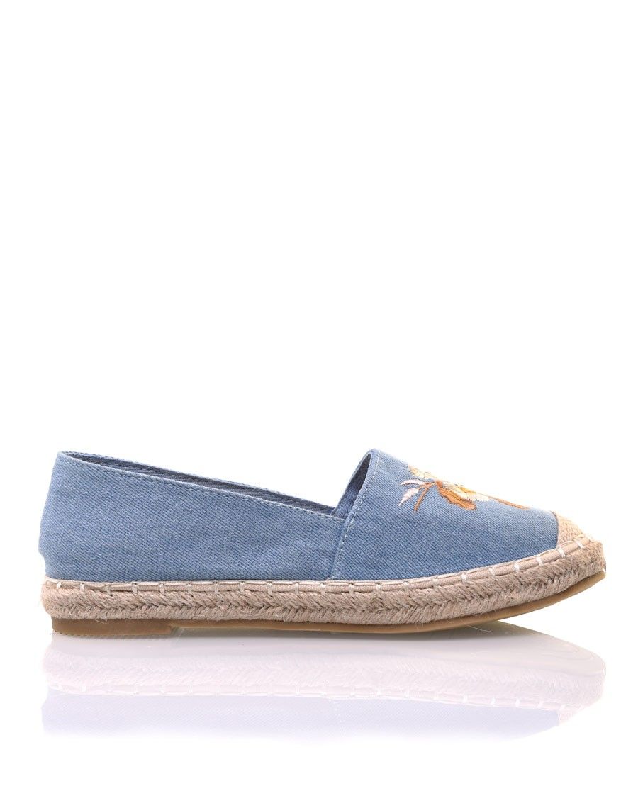 Espadrilles bleues brodées