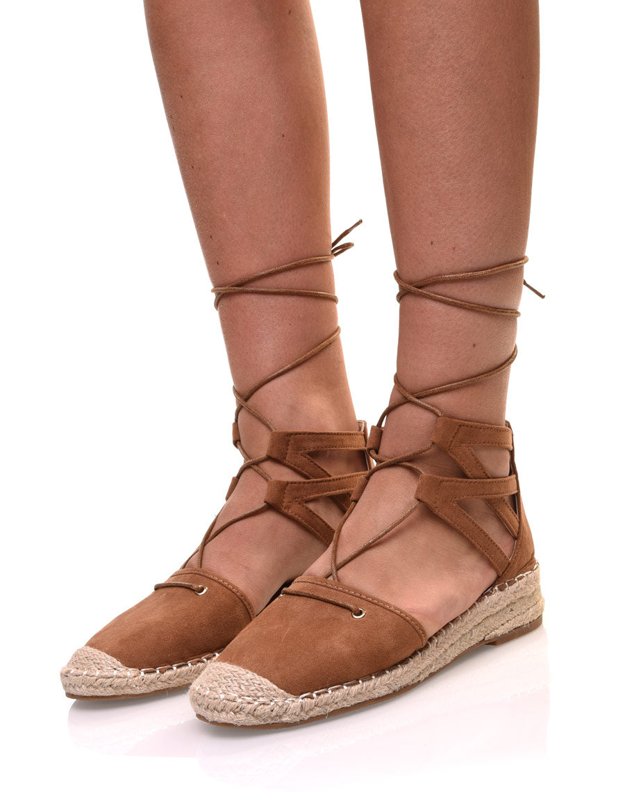 Espadrilles camel à talon compensées