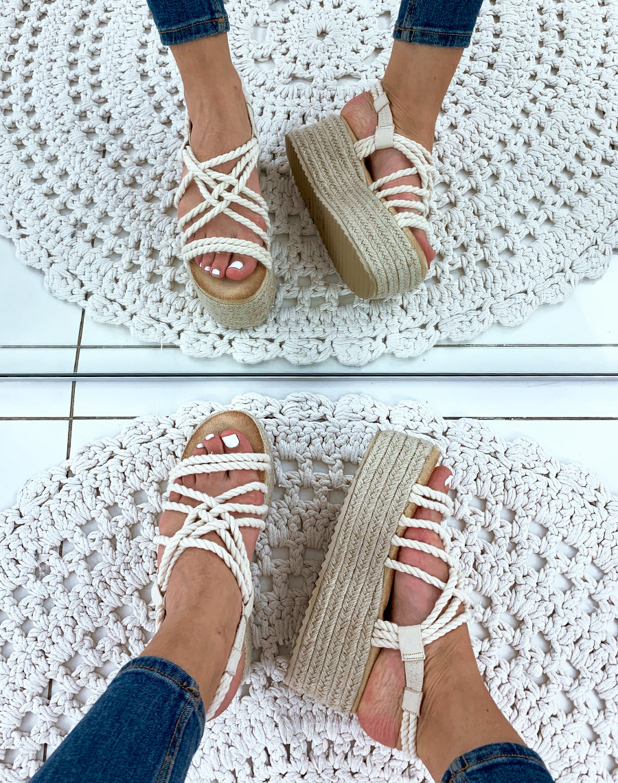 Espadrilles compensées beiges