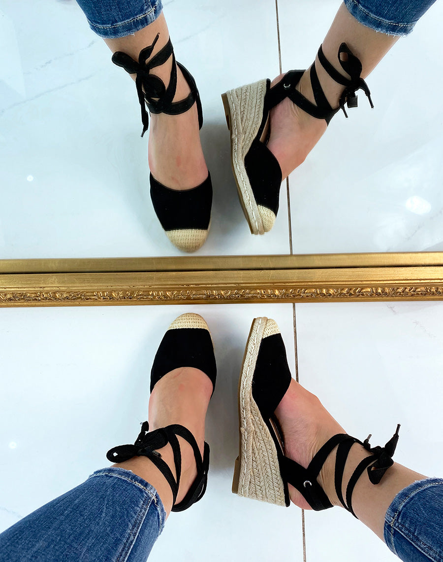 Espadrilles en suédine noire à talon compensé