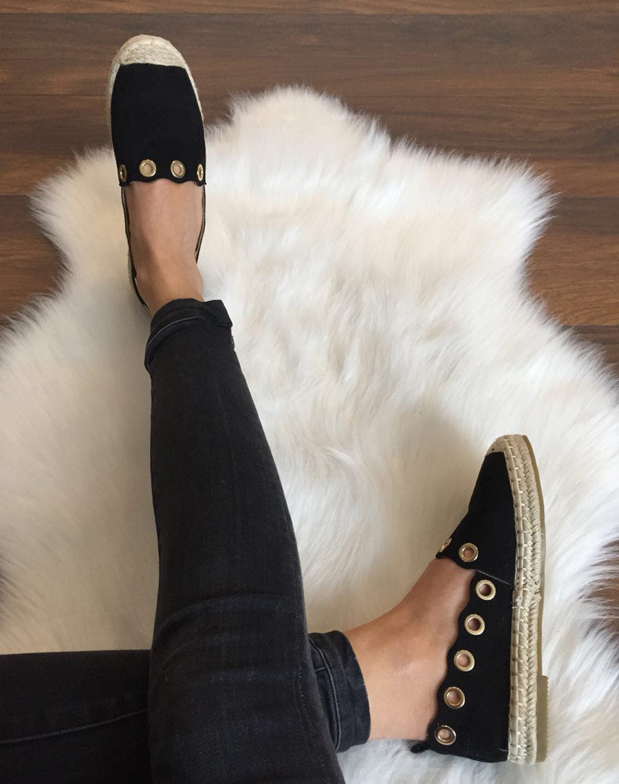 Espadrilles noires à œillets