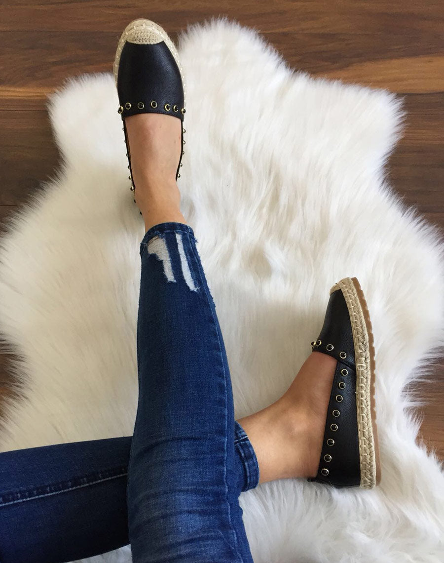 Espadrilles noires ornées de perles