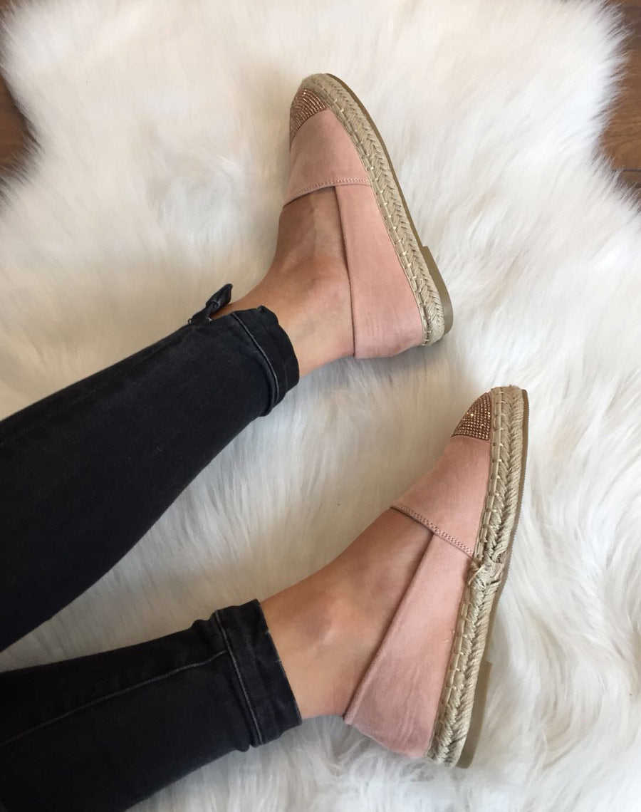 Espadrilles roses en suédine ornées de strass