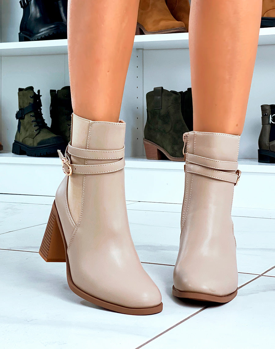 Élégance Beige : Bottines Bi-Matières à Talon avec Sangles Dorées Ajustables