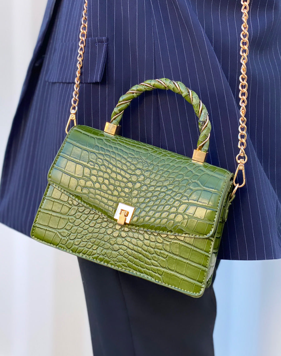 Mini sac à main vert effet croco aux détails dorés