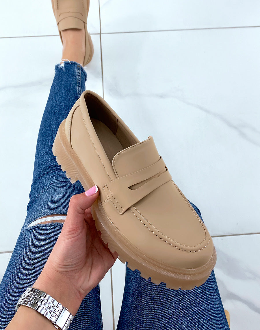Mocassins beige foncé mattes
