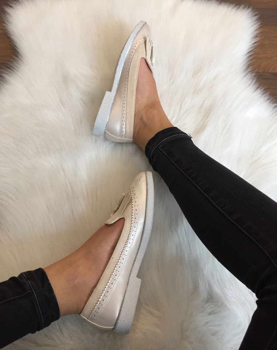 Mocassins beiges perforés