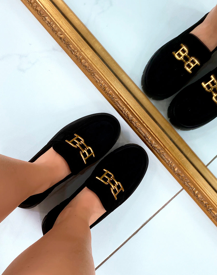 Mocassins en suédine noire pour femme avec ornement doré