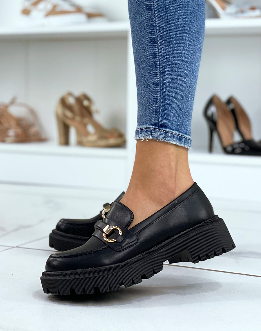 Mocassins noirs a détail doré