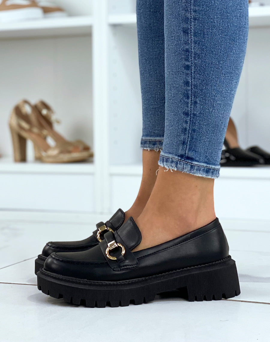 Mocassins noirs a détail doré