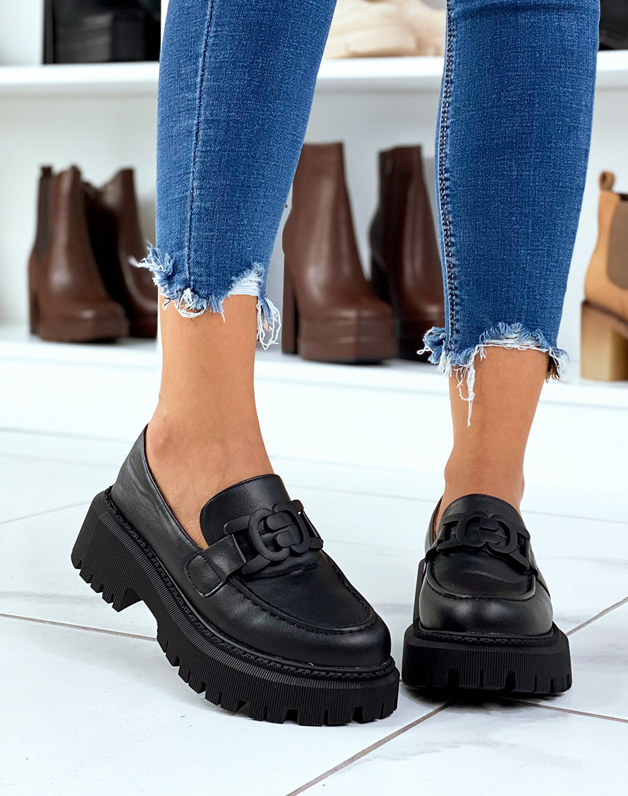 Mocassins noirs avec détails noir mate