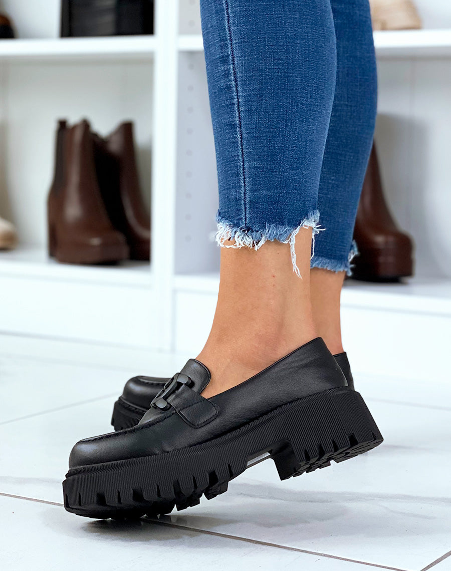 Mocassins noirs avec détails noir mate