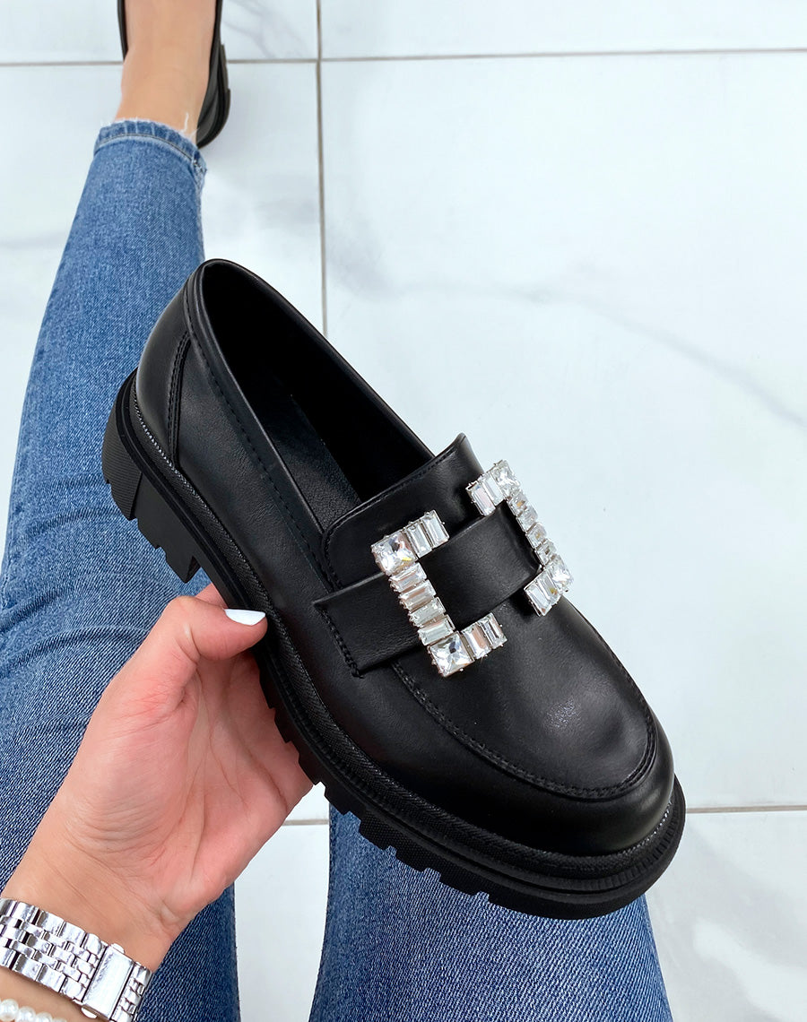 Mocassins noirs avec empiècement strass carré et semelle crantée