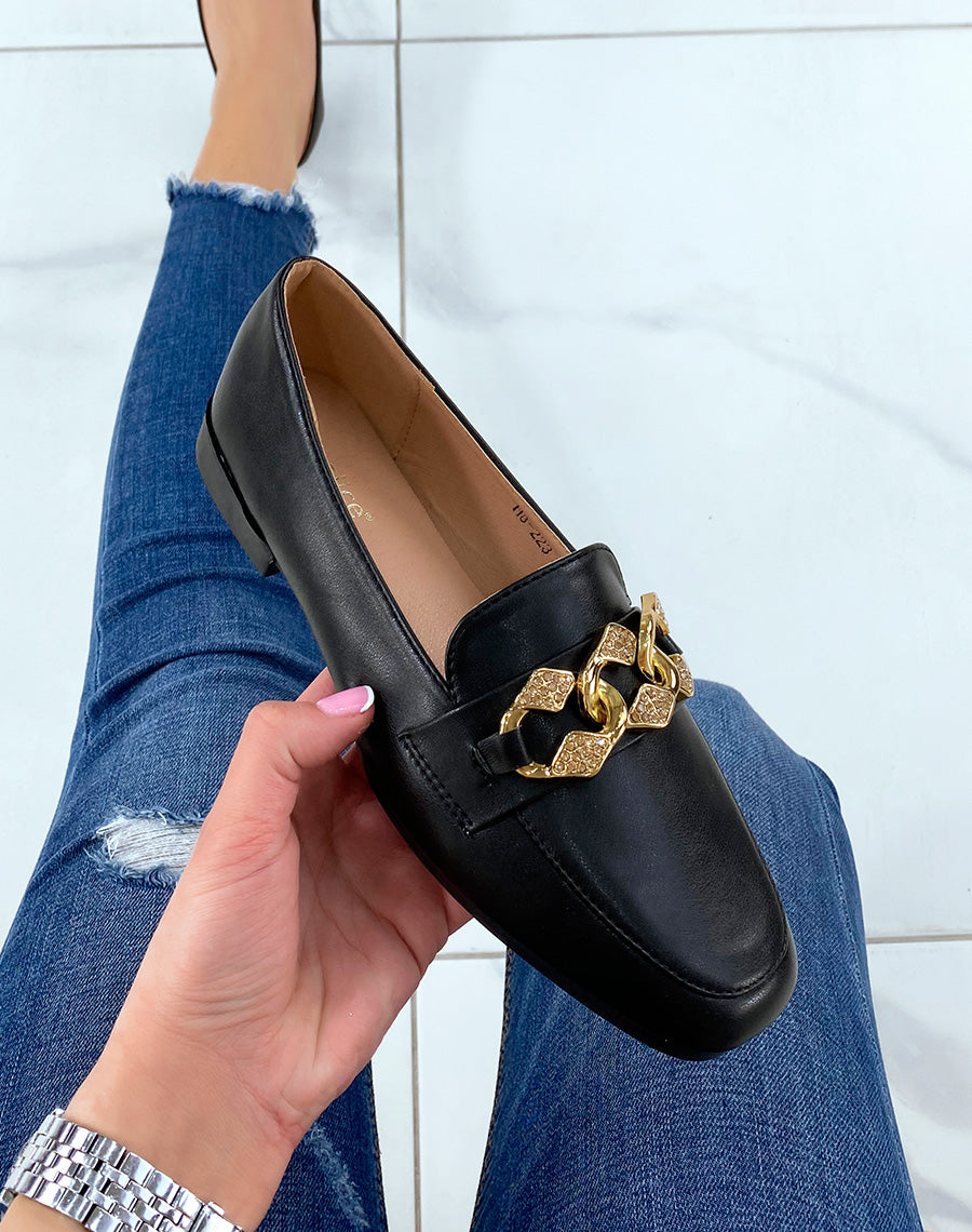 Mocassins noirs à chaîne dorée à strass