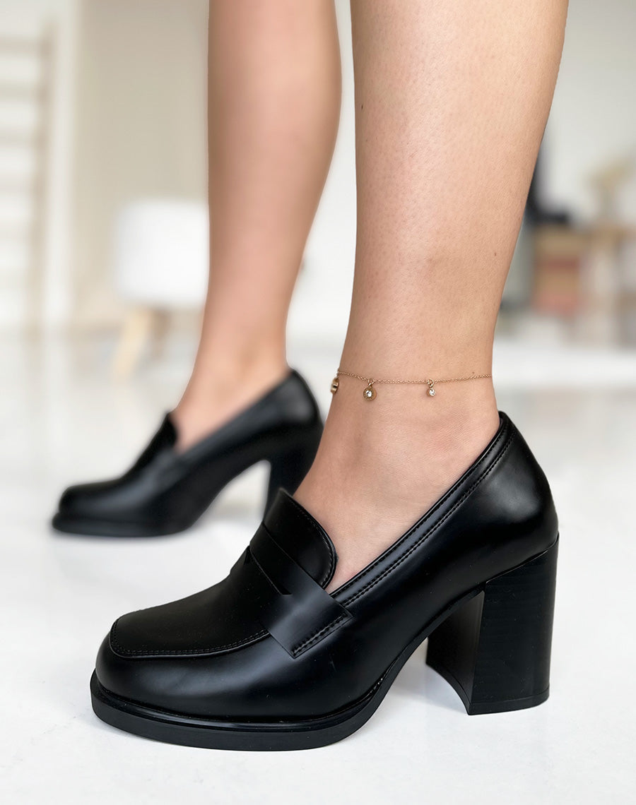 Mocassins noirs à talon épais