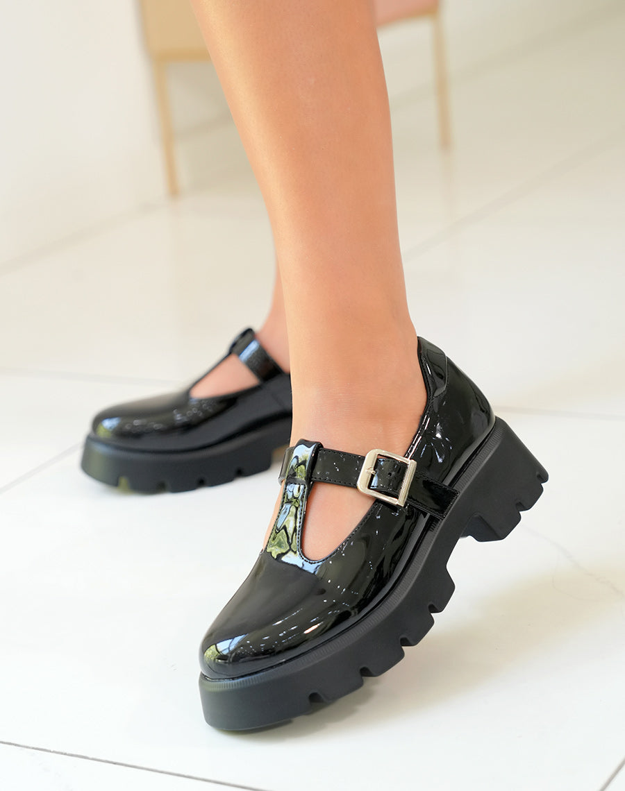 Mocassins ouverts noirs vernis à plateforme