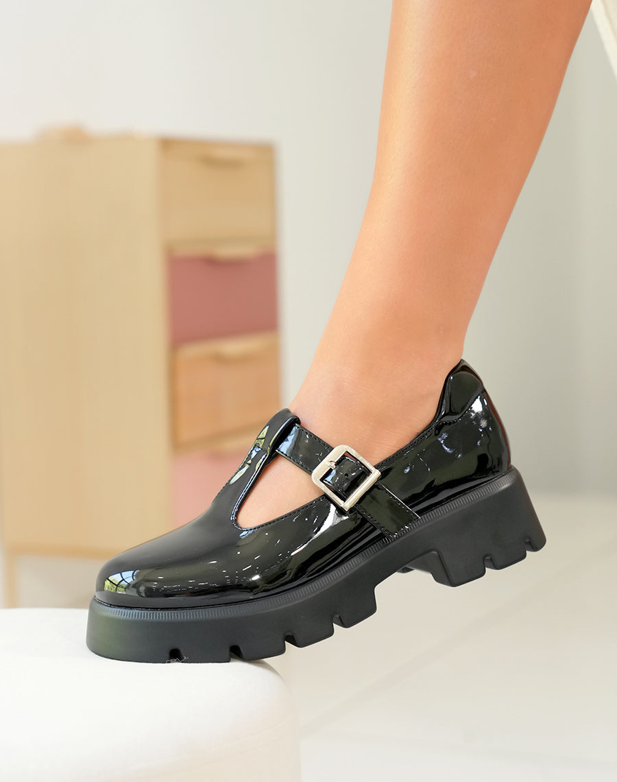 Mocassins ouverts noirs vernis à plateforme