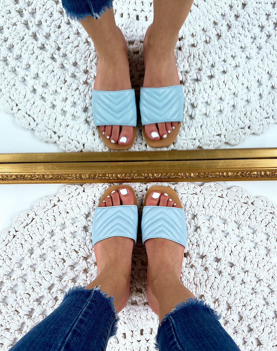 Mule en simili cuir bleu