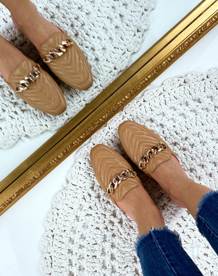 Mule en simili cuir camel à grosse chaîne