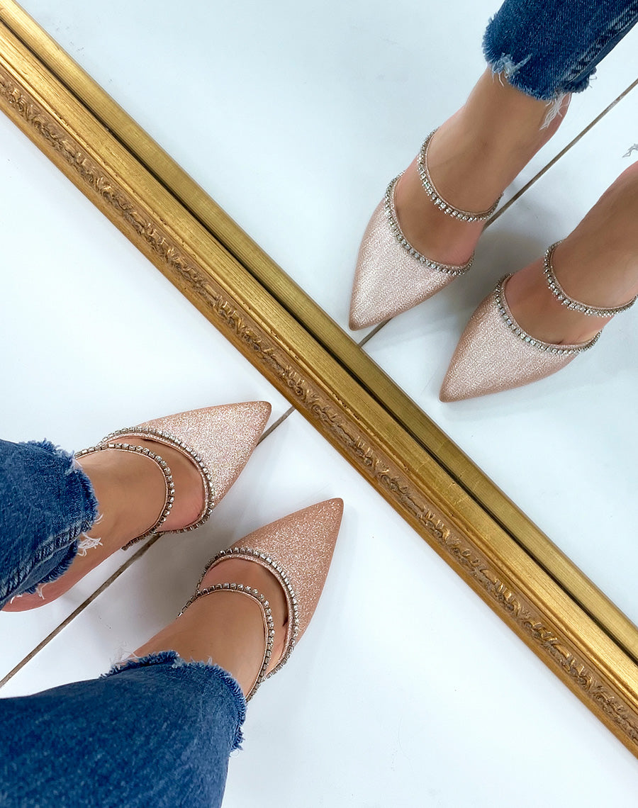 Mules beiges à talon style escarpin à paillettes