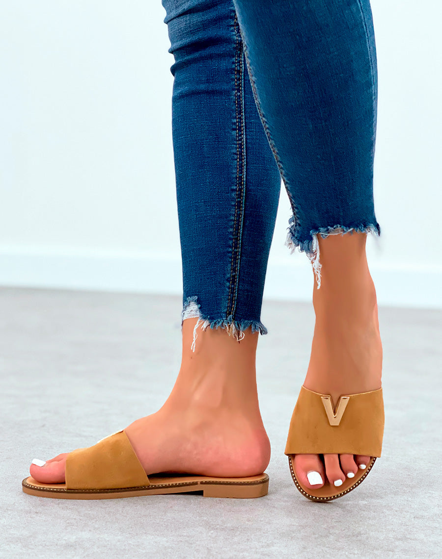 Mules camel en suédine à détail dorée pour femme