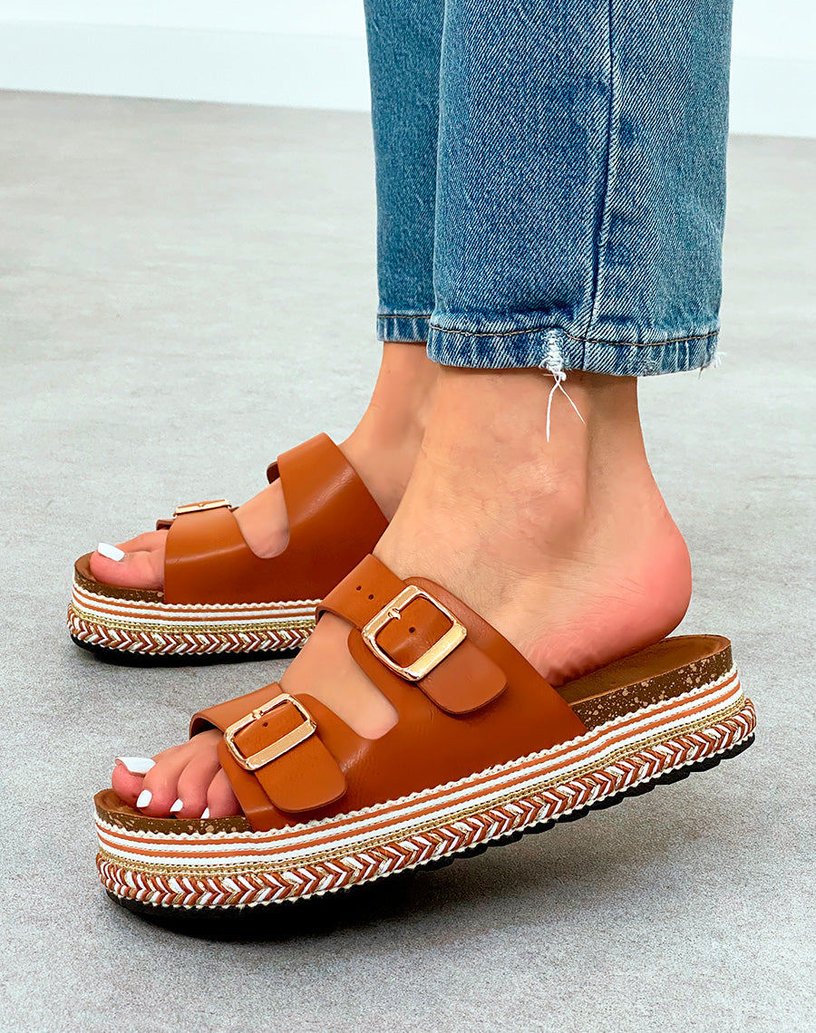 Mules Camel à Triple Sangle et Plateforme Tressée Femme