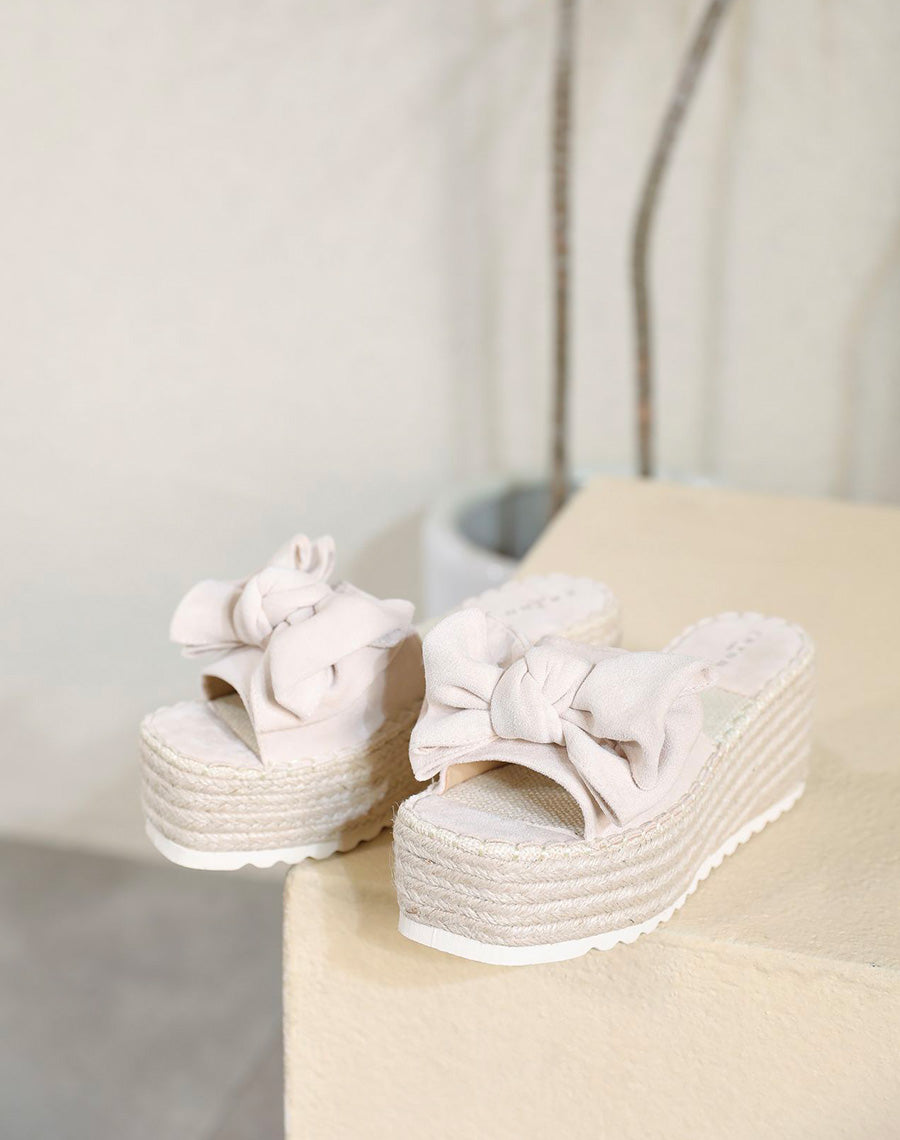 Mules compensées beiges à noeud