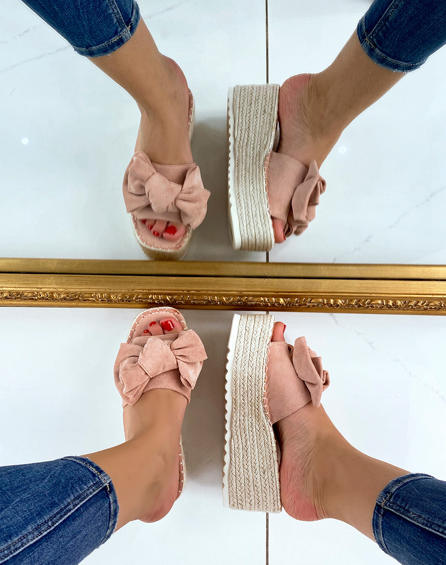 Mules compensées rose poudré à noeud