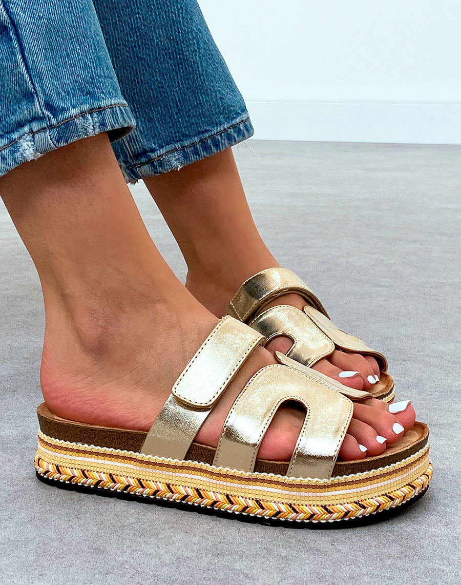 Mules Dorées à Bride avec Plateforme Aztèque – Esprit Bohème Chic