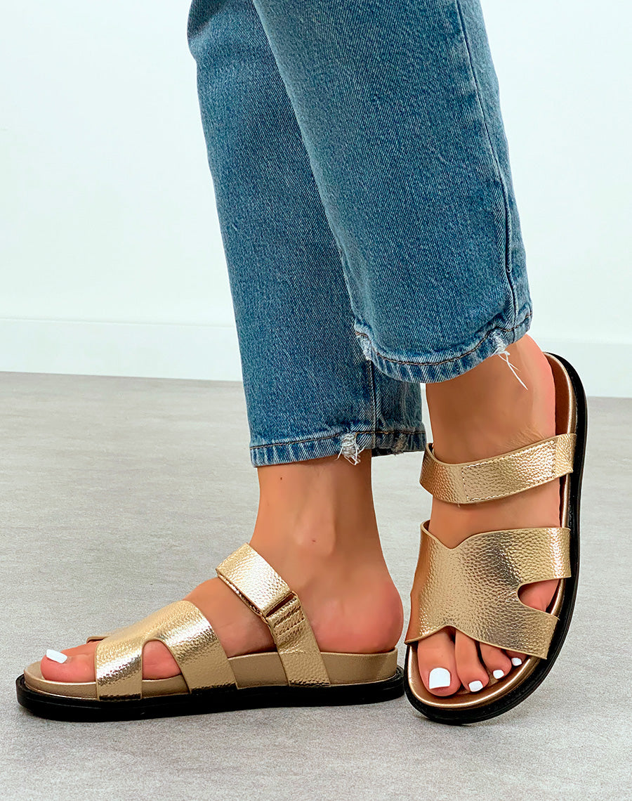 Mules Dorées Grainées avec Bride Scratch – Glamour Confortable au Quotidien