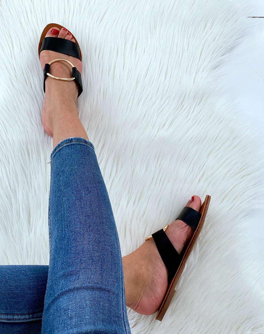 Mules à double bride noires et à fine semelle