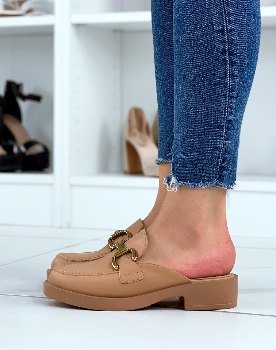 Mules mocassins beiges à empiècement doré