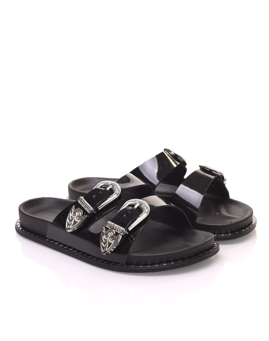 Mules noires à boucles argent