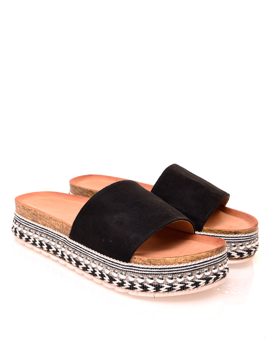 Mules noires en suédine à plateforme fantaisie