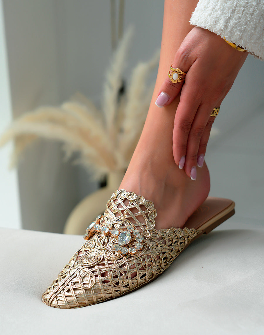 Mules Plates Femme Dorées en Corde avec Bijoux – Luxe Artisanal au Quotidien