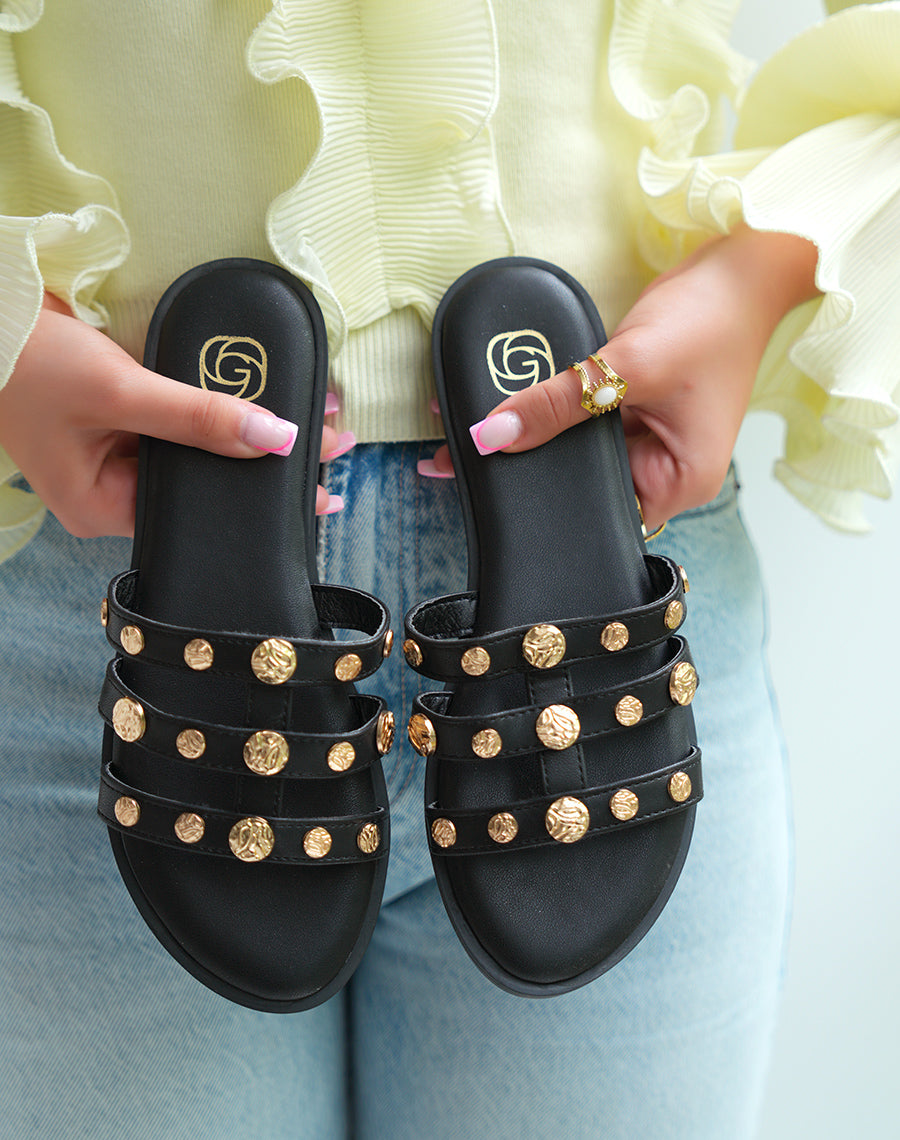 Mules plates femme noires élégantes à triples brides avec bijoux dorés