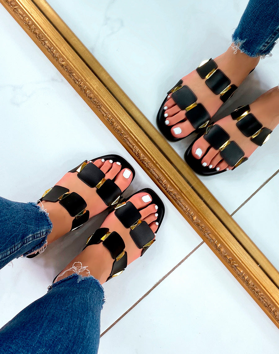 Mules plates noires à double brides épaisses